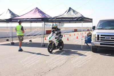 media/Nov-03-2025-Lets Ride (Mon) [[4d74c1c4d3]]/B Group/Grid/